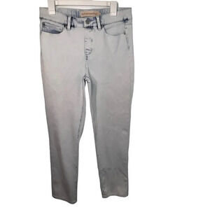 SOFT SURROUNDINGS Jeans Ultimate Denim Relaxed Straight Acid Wash Medium